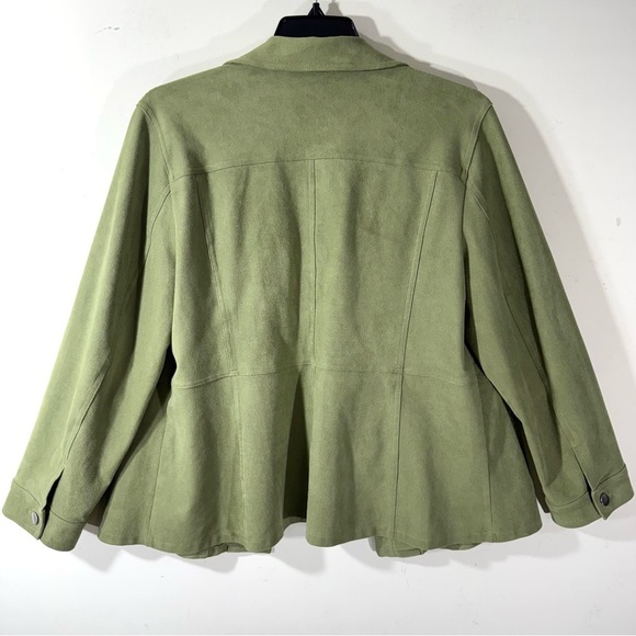 Chico’s Green Faux Suede Shirt Jacket Button Front - Picture 4 of 8